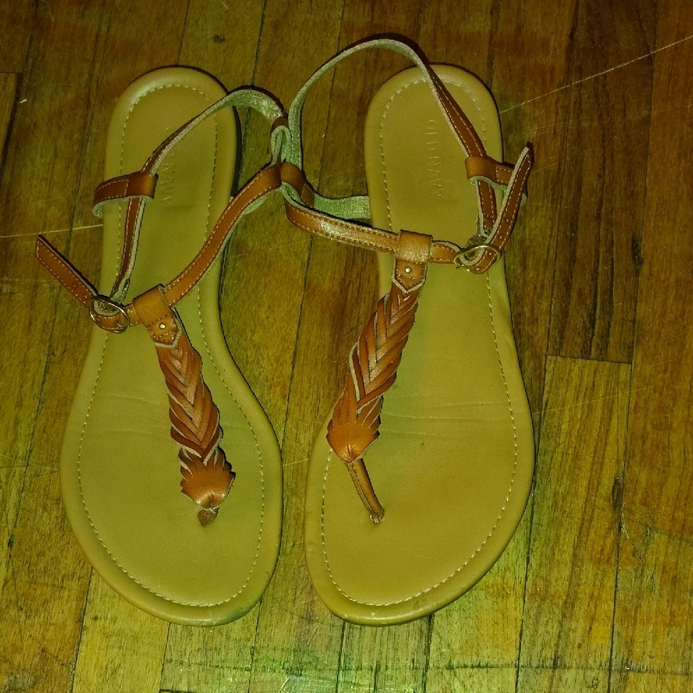 Tan Sandals with Braided Straps and Ankle Buckle